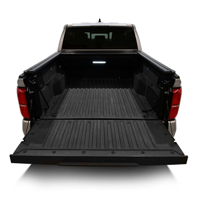 Westin 24-26 Toyota Tacoma 5ft. Bed Electric Retractable Tonneau Cover - Black