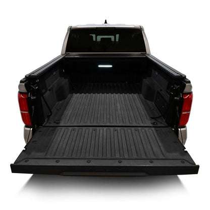 Westin 24-26 Toyota Tacoma 5ft. Bed Electric Retractable Tonneau Cover - Black
