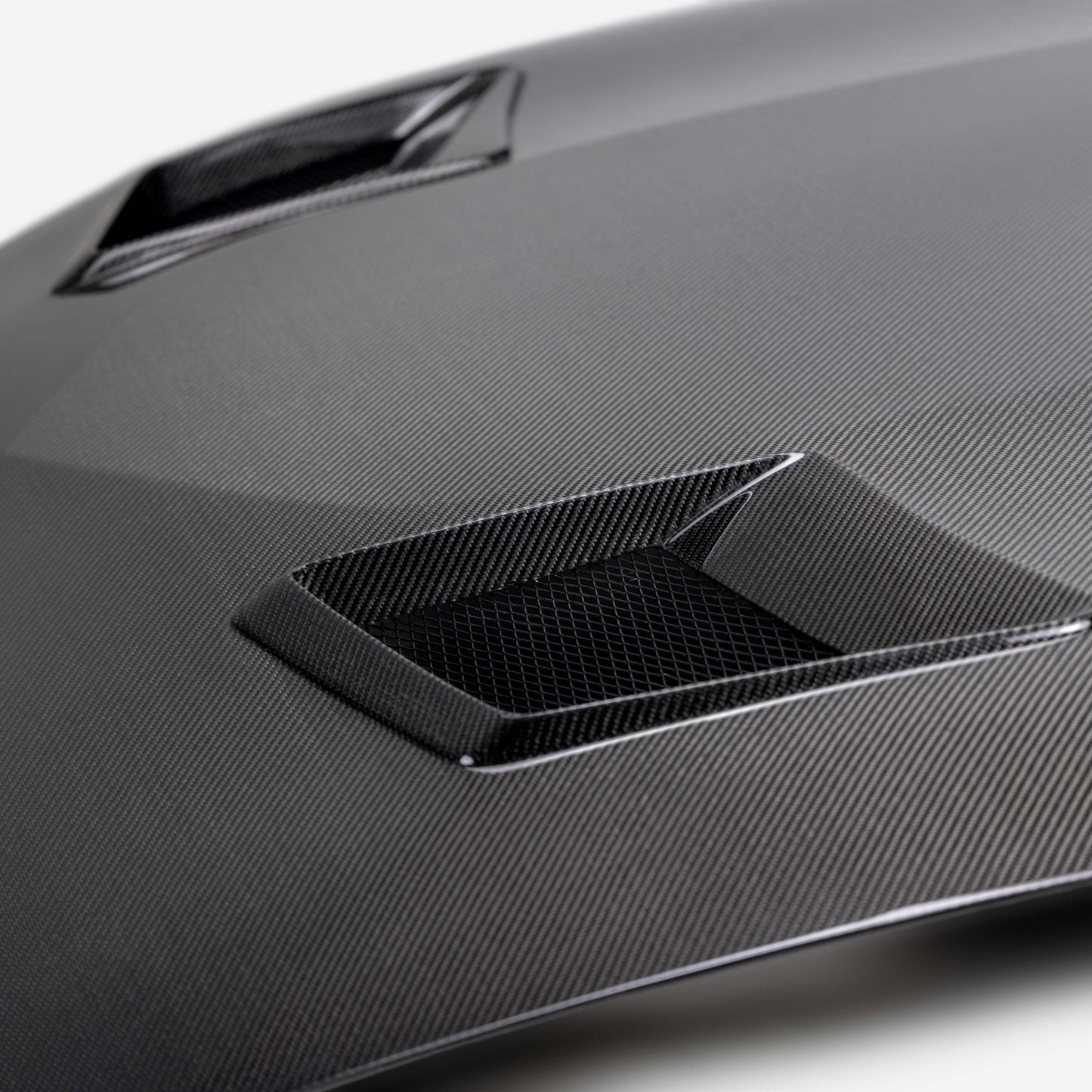 Seibon GT-Style Carbon Fiber Hood 2023-2024 Nissan Z