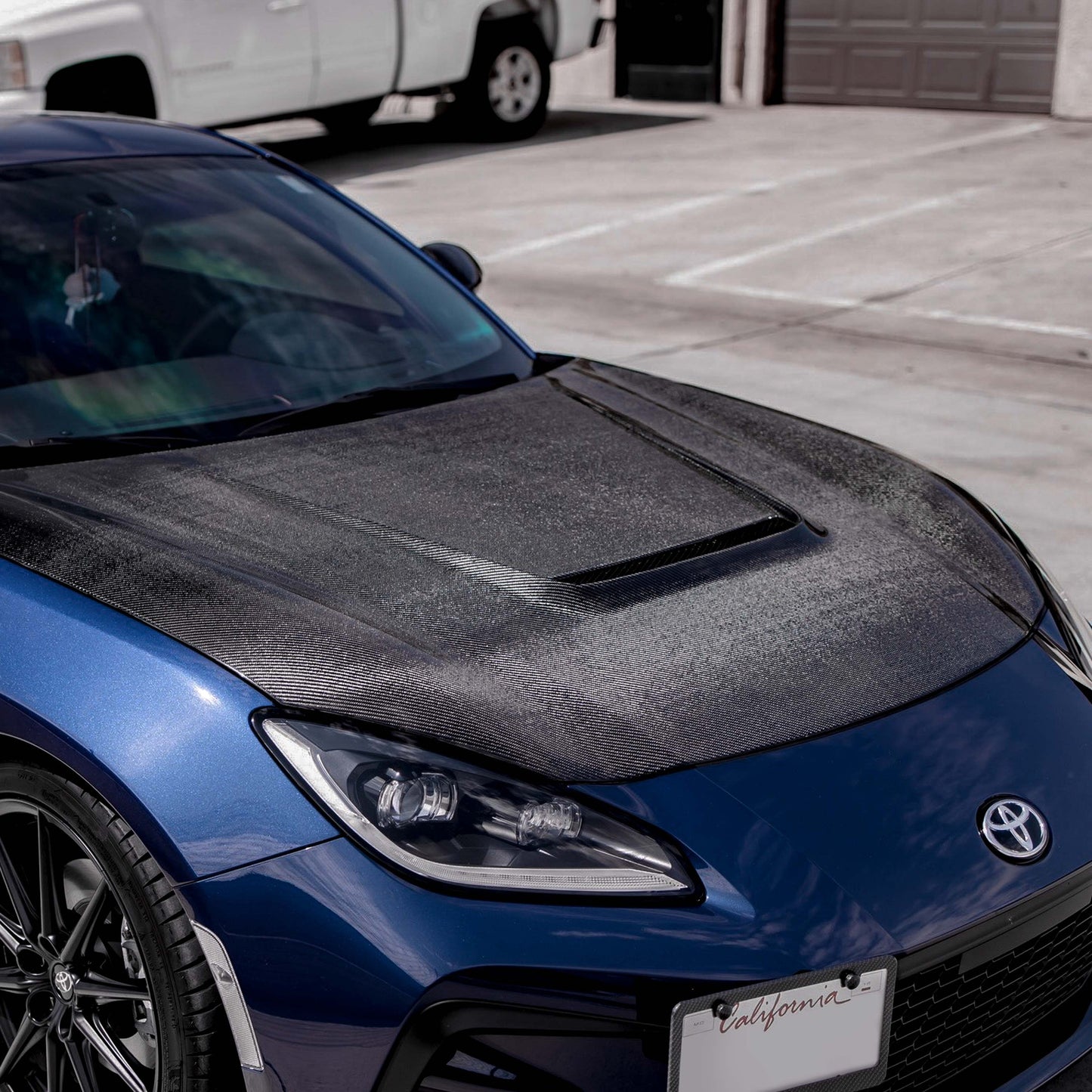 Seibon VS-Style Carbon Fiber Hood For 2022-2024 Toyota GR86 / Subaru BRZ