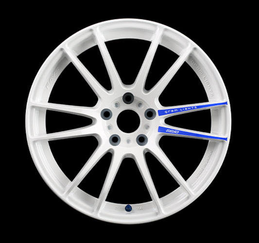 Gram Lights 57Xtreme Spec-D 18x9.5 +22 5-114.3 White